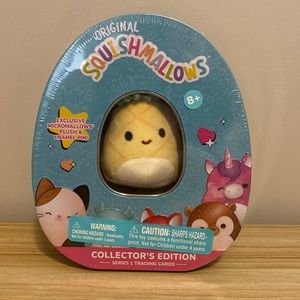 Squishmallow collectors tin - Maui the Pineapple